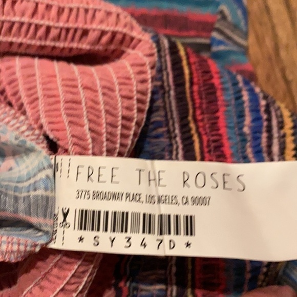 Free the Roses Romper with Skirt Overlay Size Small - Picture 8 of 8